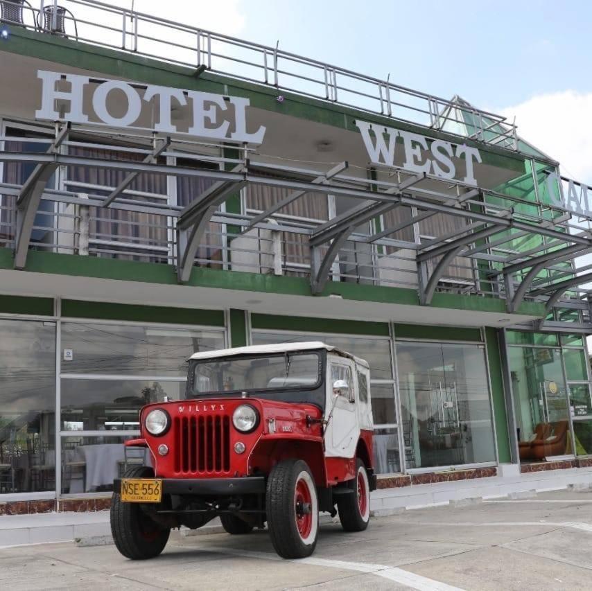 Hotel West California Пуэрто-Эспехо Экстерьер фото
